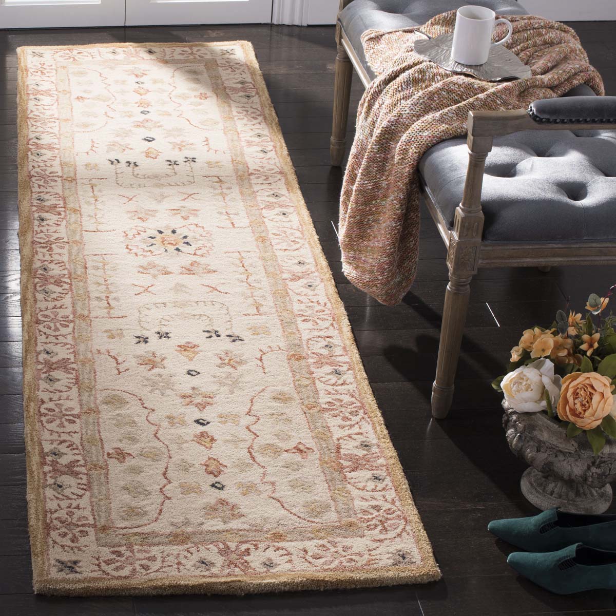 Safavieh Anatolia 52A Rug, AN552A - Sand / Sand