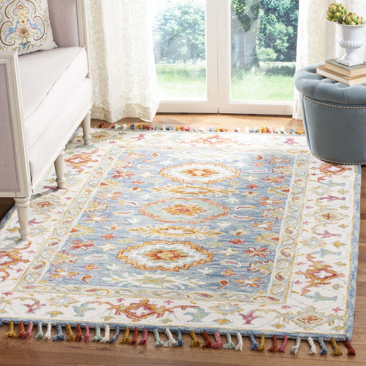 Safavieh Aspen 117 Rug, APN117 - Blue / Ivory