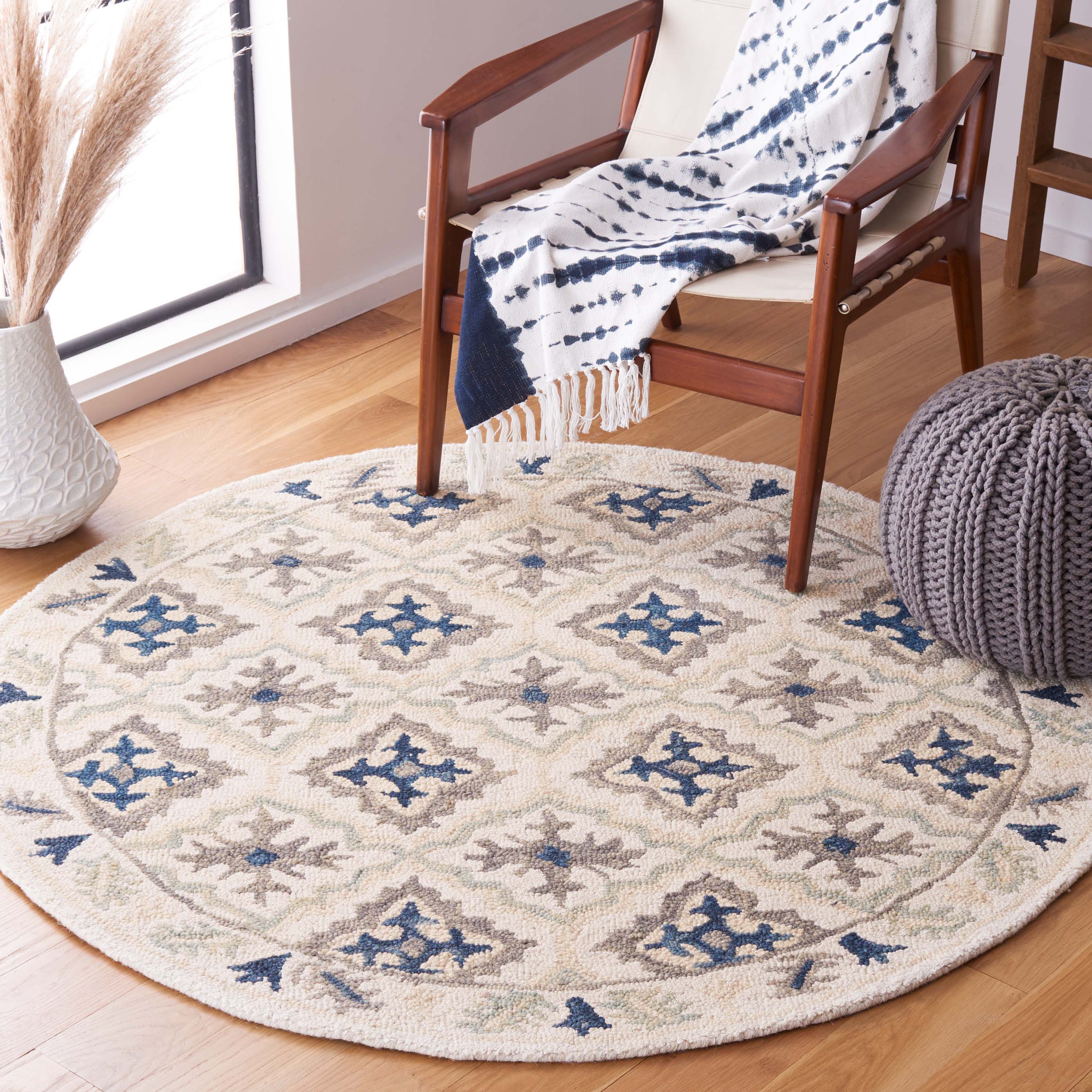 Safavieh Aspen 140 Rug, APN140 - Ivory / Blue