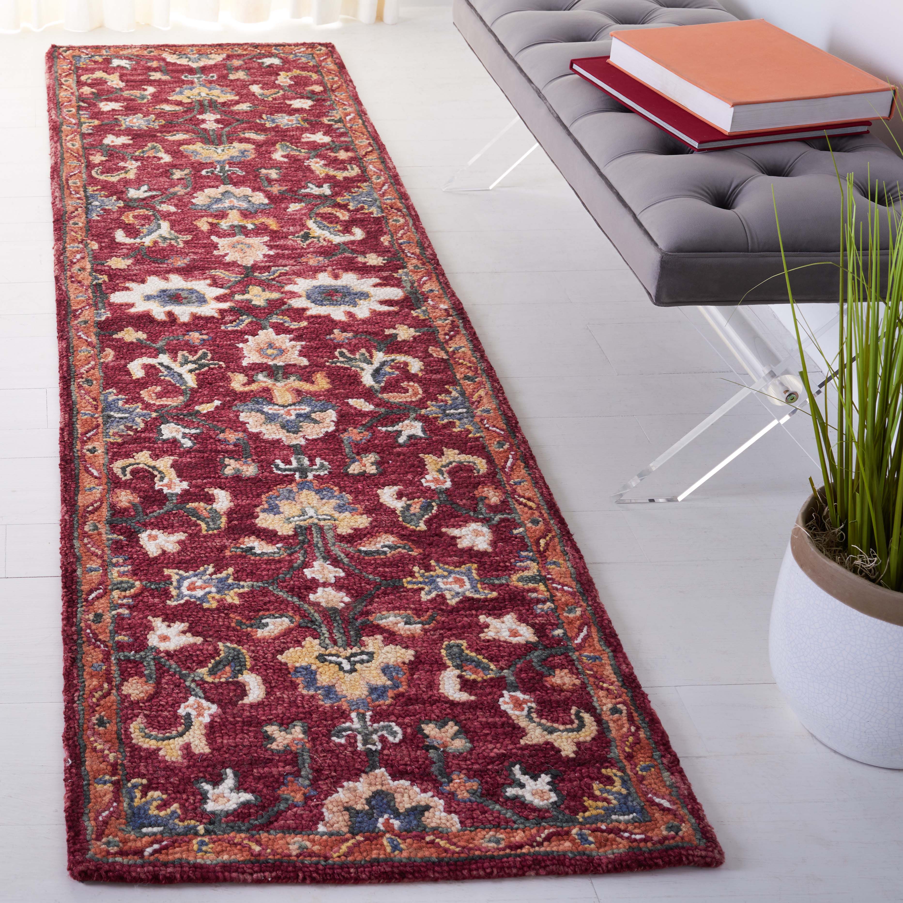 Safavieh Aspen 147 Rug, APN147 - Red / Rust