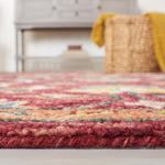 Safavieh Aspen 147 Rug, APN147 - Red / Rust