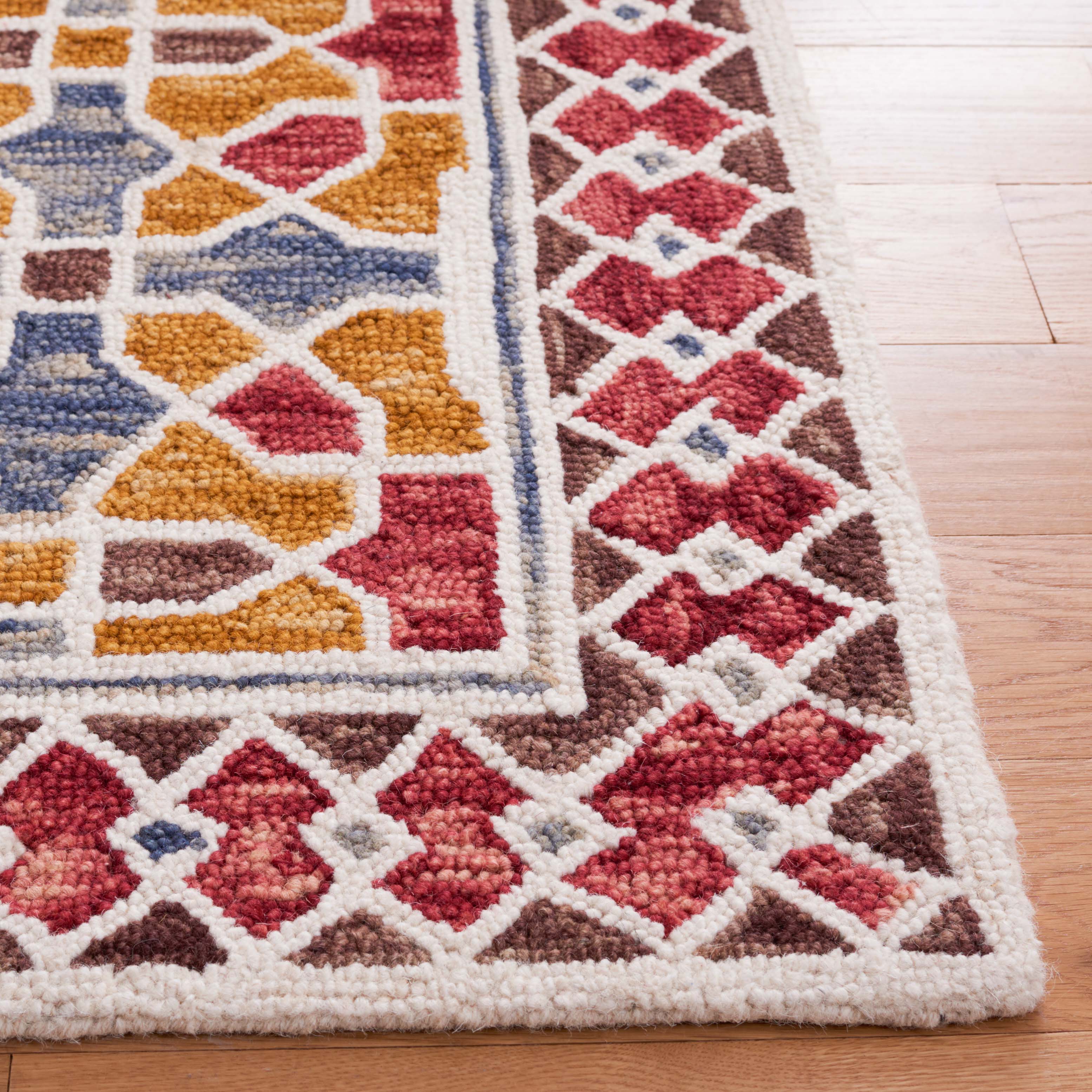 Safavieh Aspen 149 Rug, APN149 - Red / Yellow