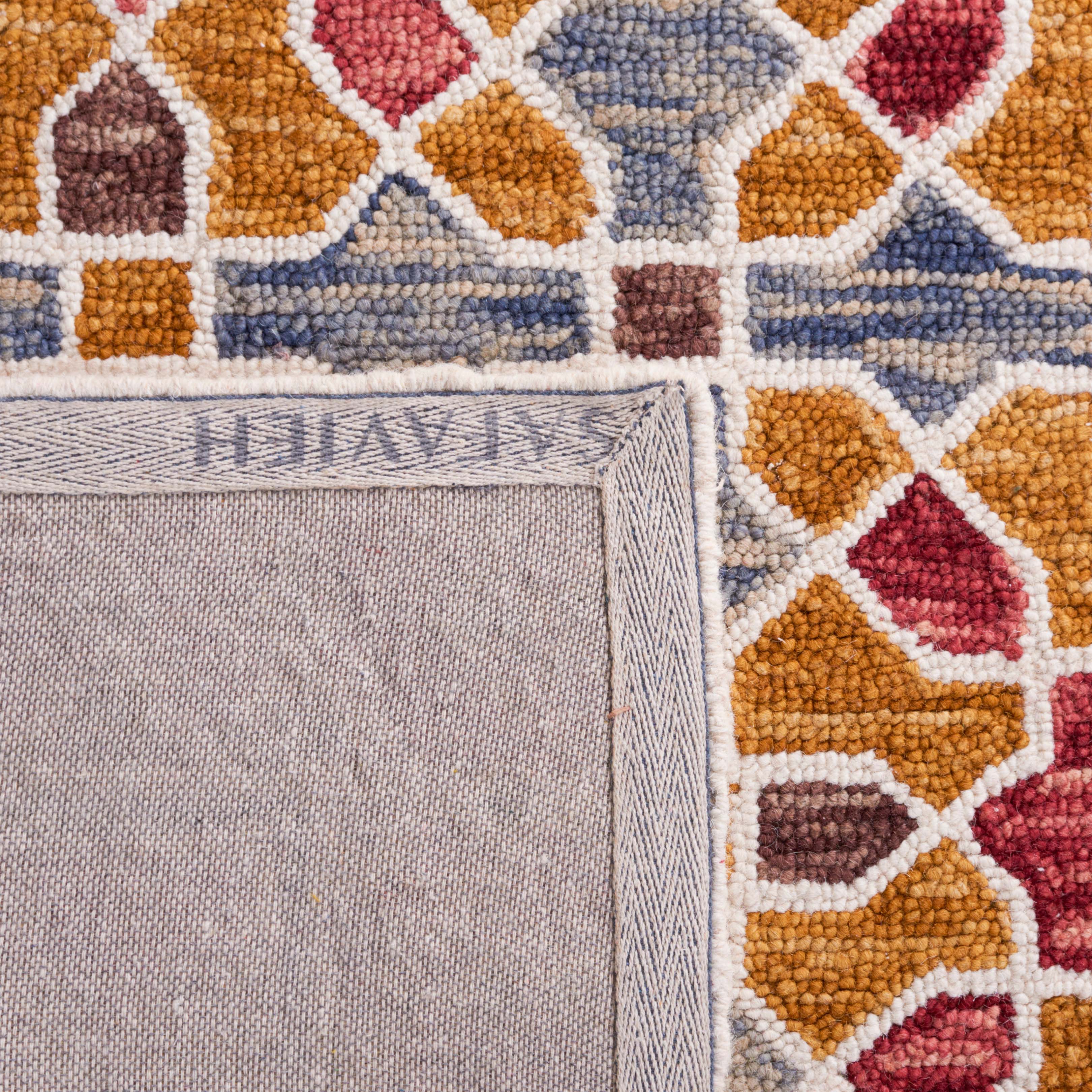 Safavieh Aspen 149 Rug, APN149 - Red / Yellow