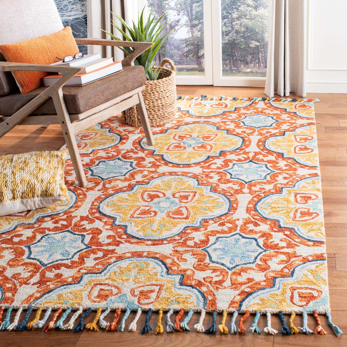 Safavieh Aspen 217 Rug, APN217 - Beige / Rust