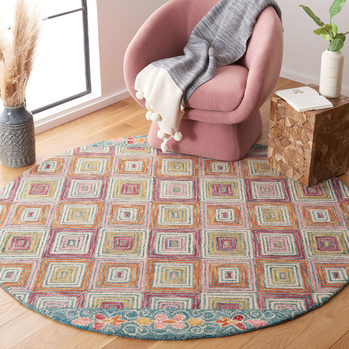 Safavieh Aspen 270 Rug, APN270 - Pink / Gold