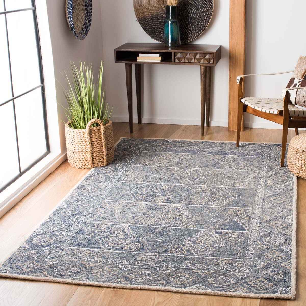 Safavieh Aspen 275 Rug, APN275 - Blue / Beige