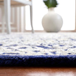 Safavieh Aspen 296 Rug, APN296 - Navy / Ivory
