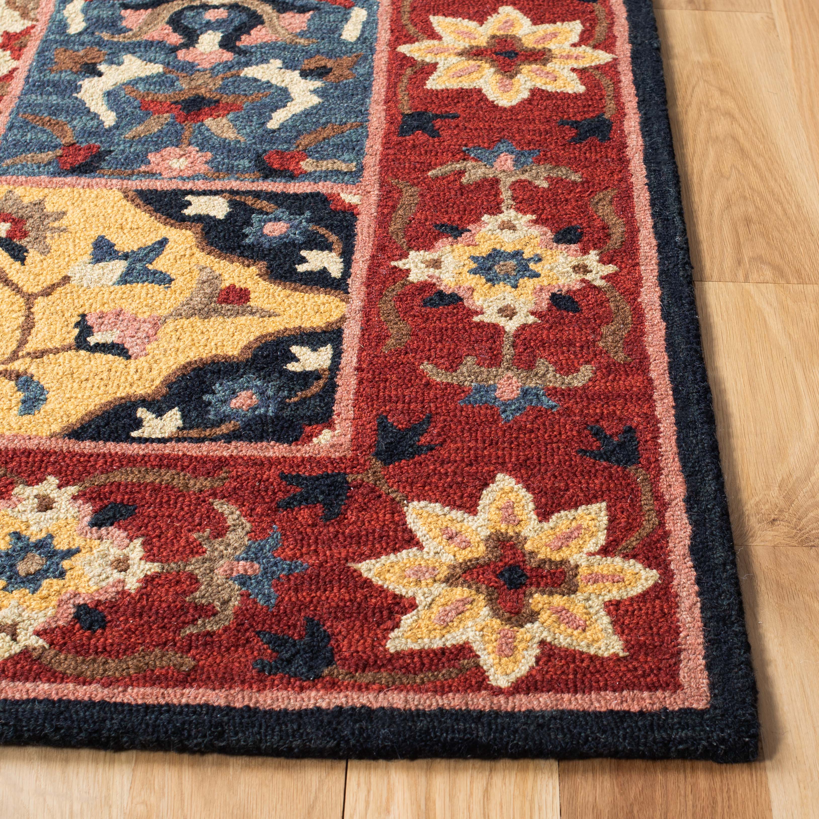 Safavieh Aspen 402 Rug, APN402 - Red / Gold