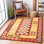 Safavieh Aspen 403 Rug, APN403 - Red / Gold