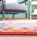 Safavieh Aspen 409 Rug, APN409 - Red / Ivory