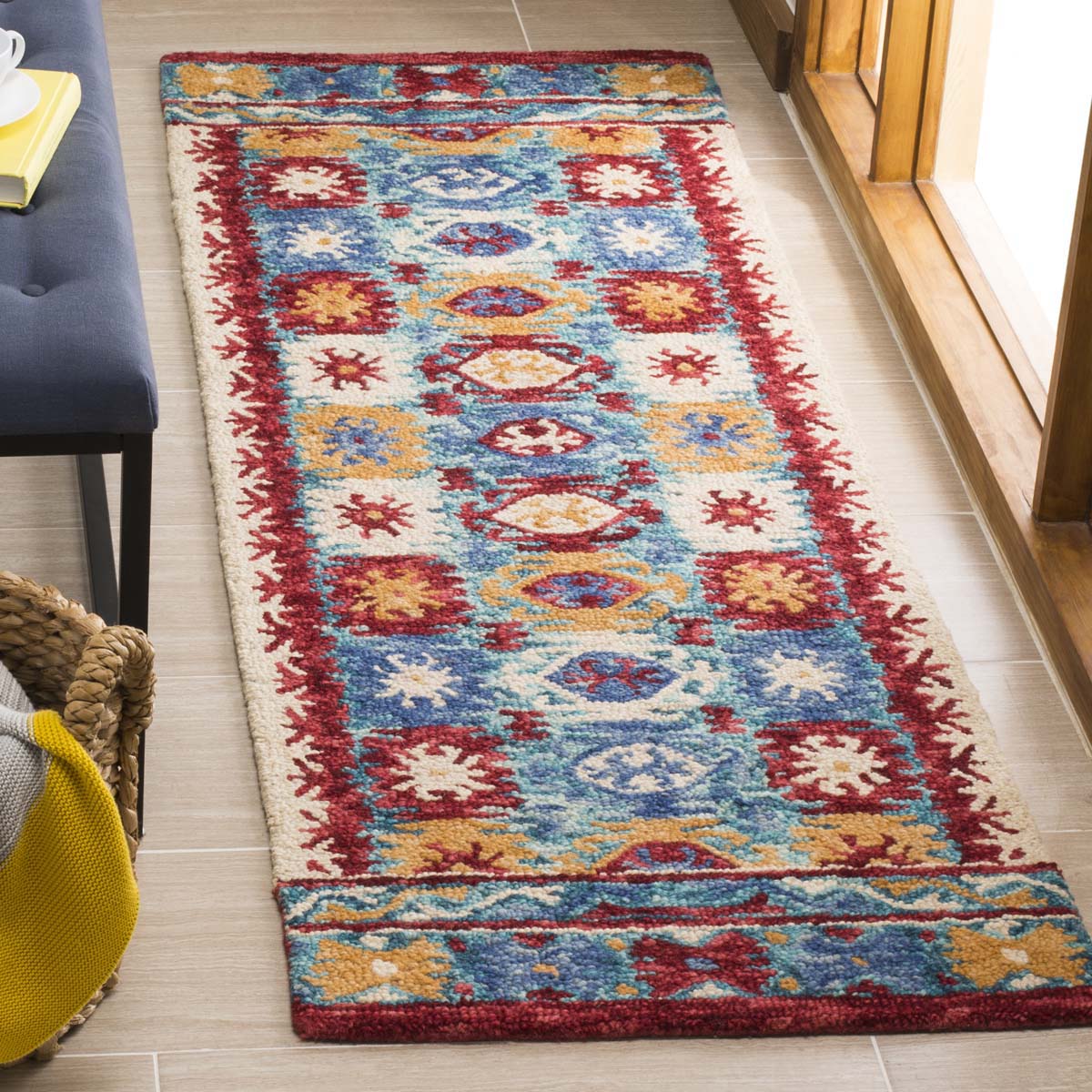 Safavieh Aspen 505 Rug, APN505 - Blue / Red