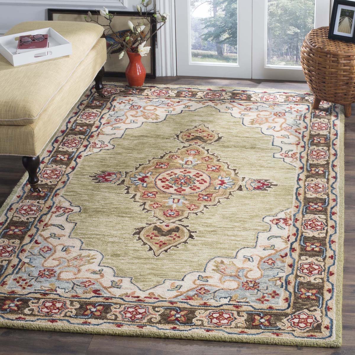 Safavieh Aspen 506 Rug, APN506 - Sage / Brown