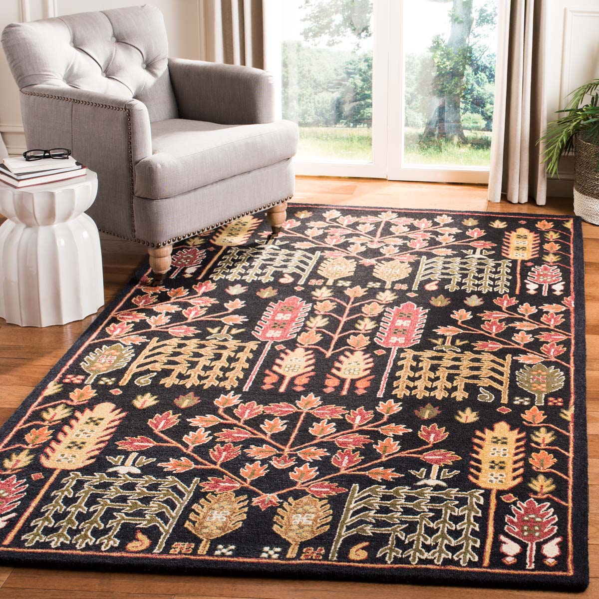 Safavieh Aspen 522 Rug, APN522 - Black / Red
