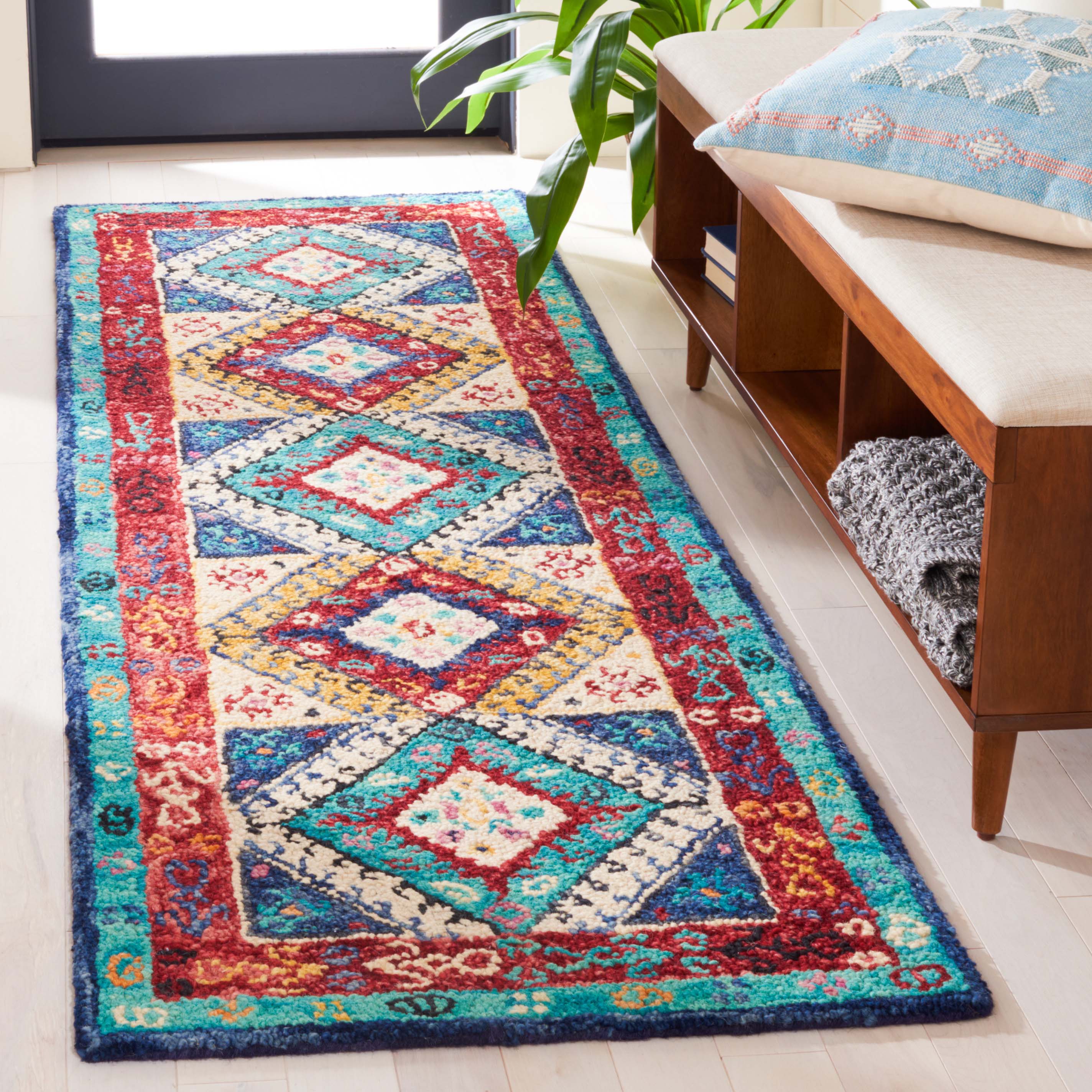 Safavieh Aspen 525 Rug, APN525 - Blue / Rust