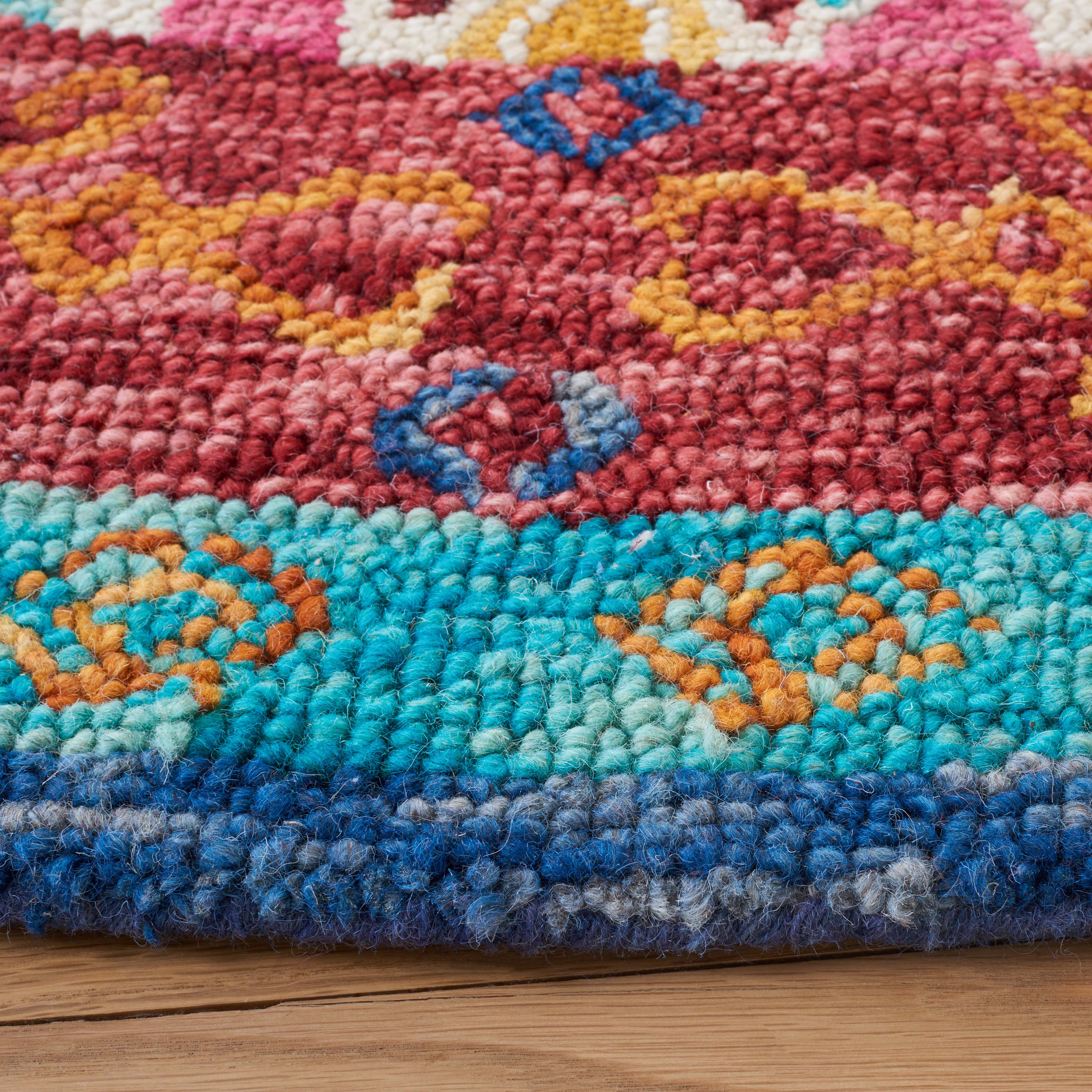 Safavieh Aspen 525 Rug, APN525 - Blue / Rust