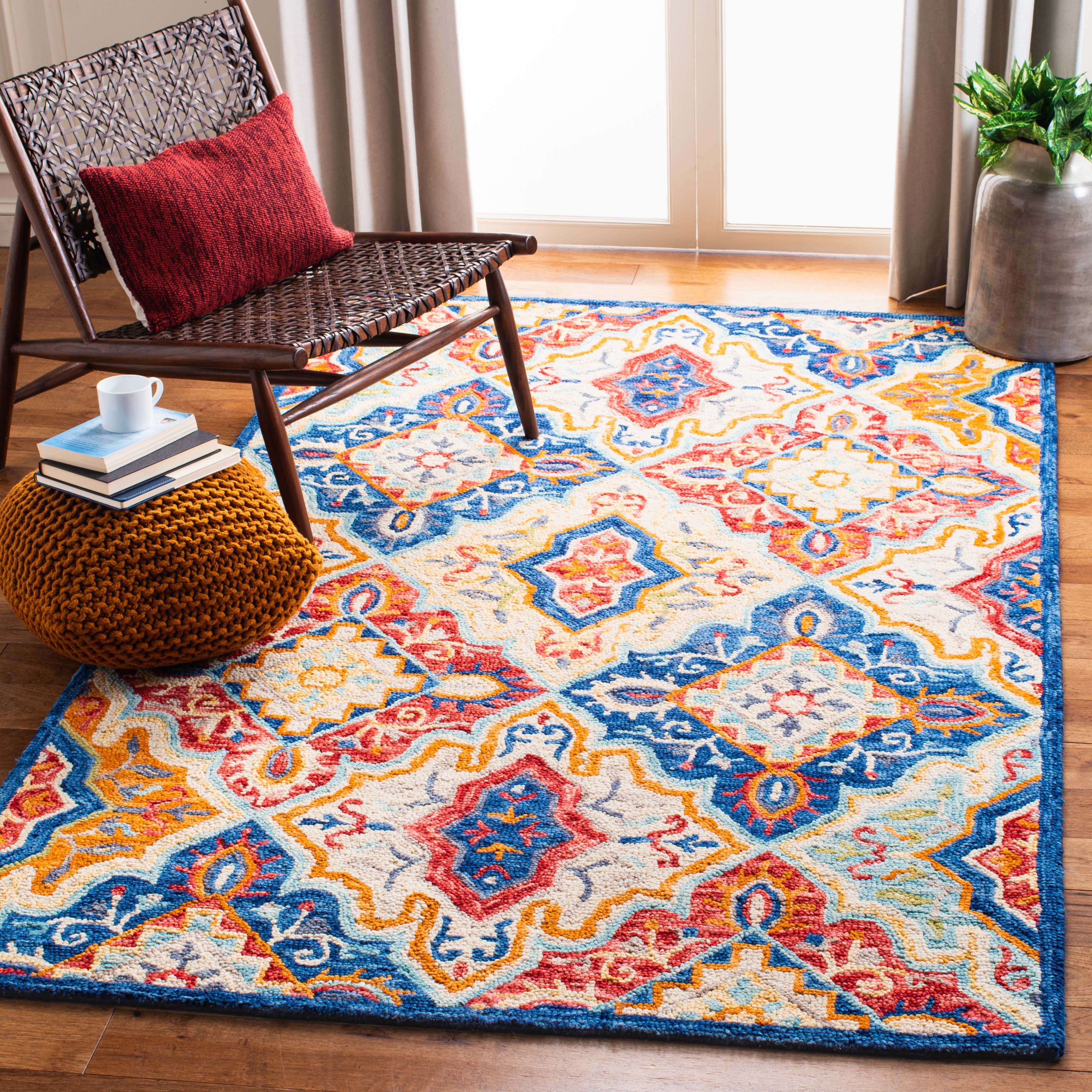 Safavieh Aspen 526 Rug, APN526 - Blue / Rust