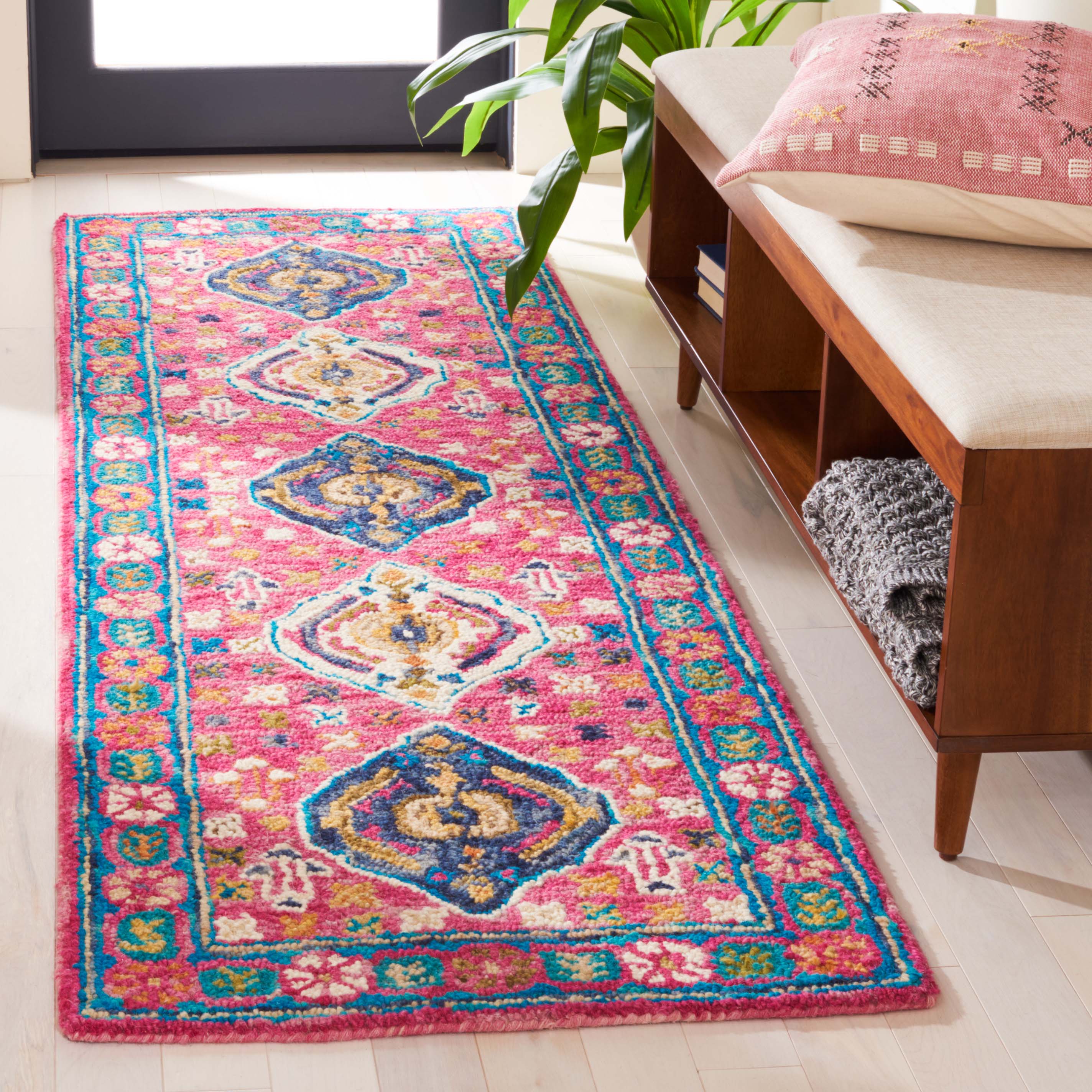 Safavieh Aspen 527 Rug, APN527 - Red / Blue