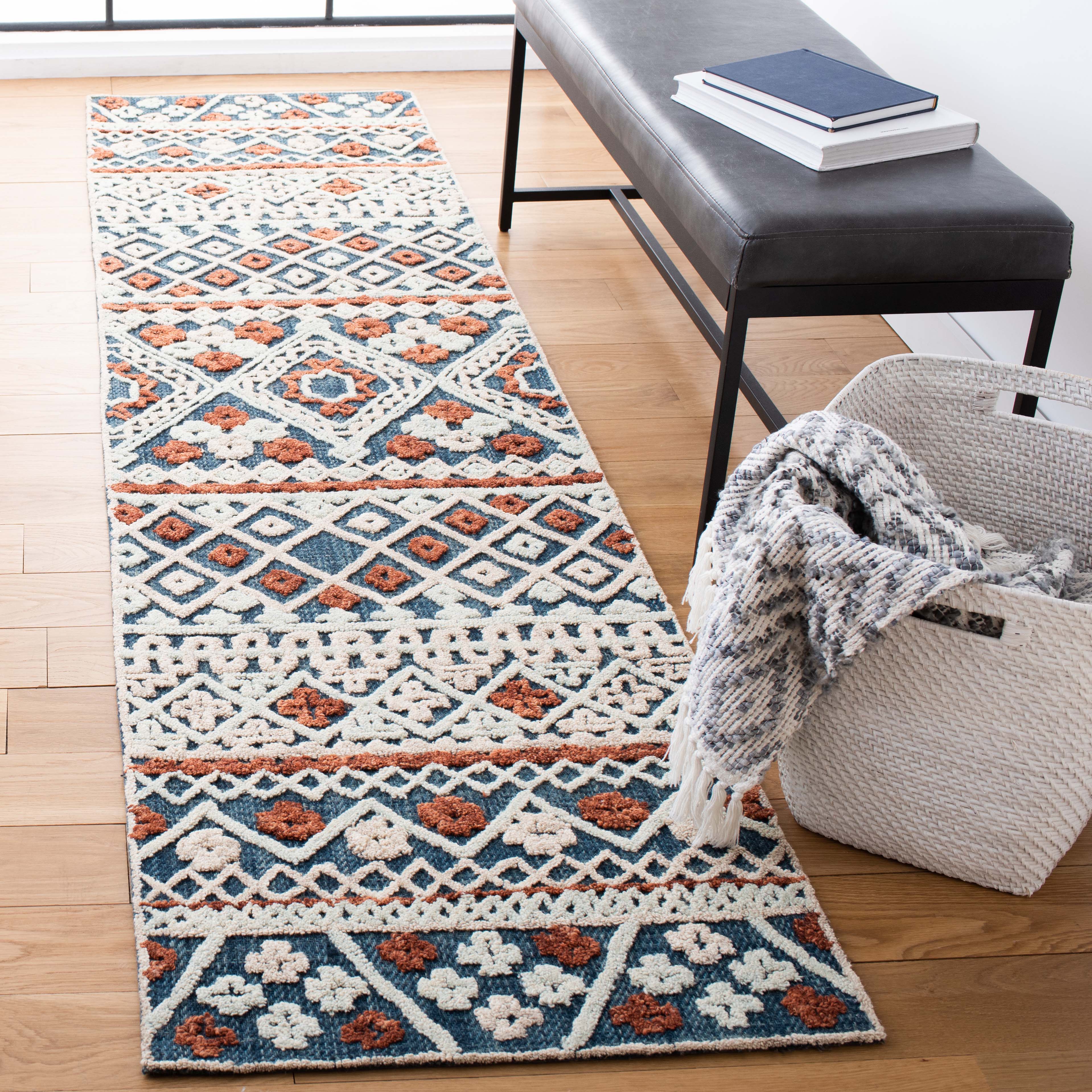Safavieh Aspen 530 Rug, APN530 - Blue / Orange