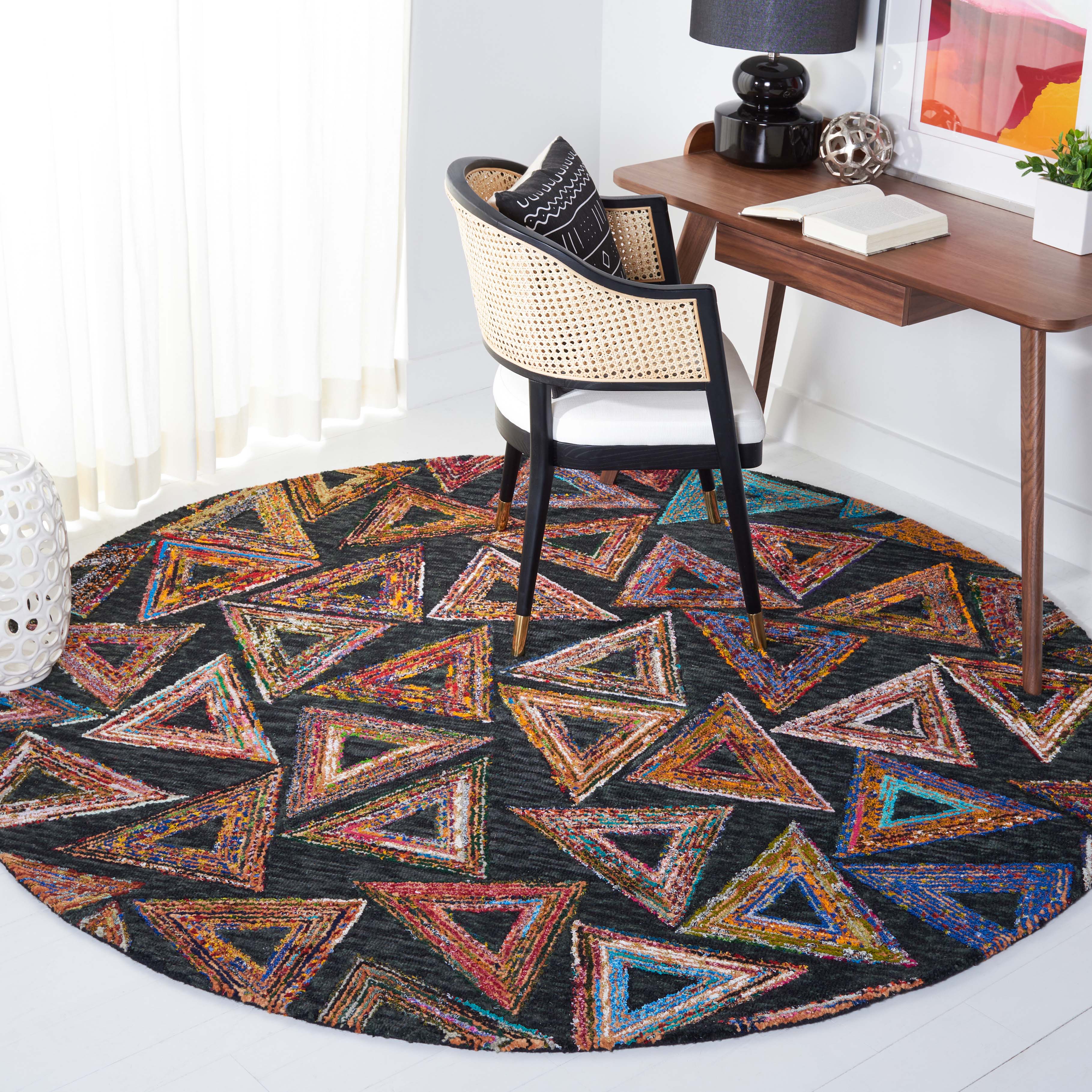 Safavieh Aspen 533 Rug, APN533 - Dark Green / Black