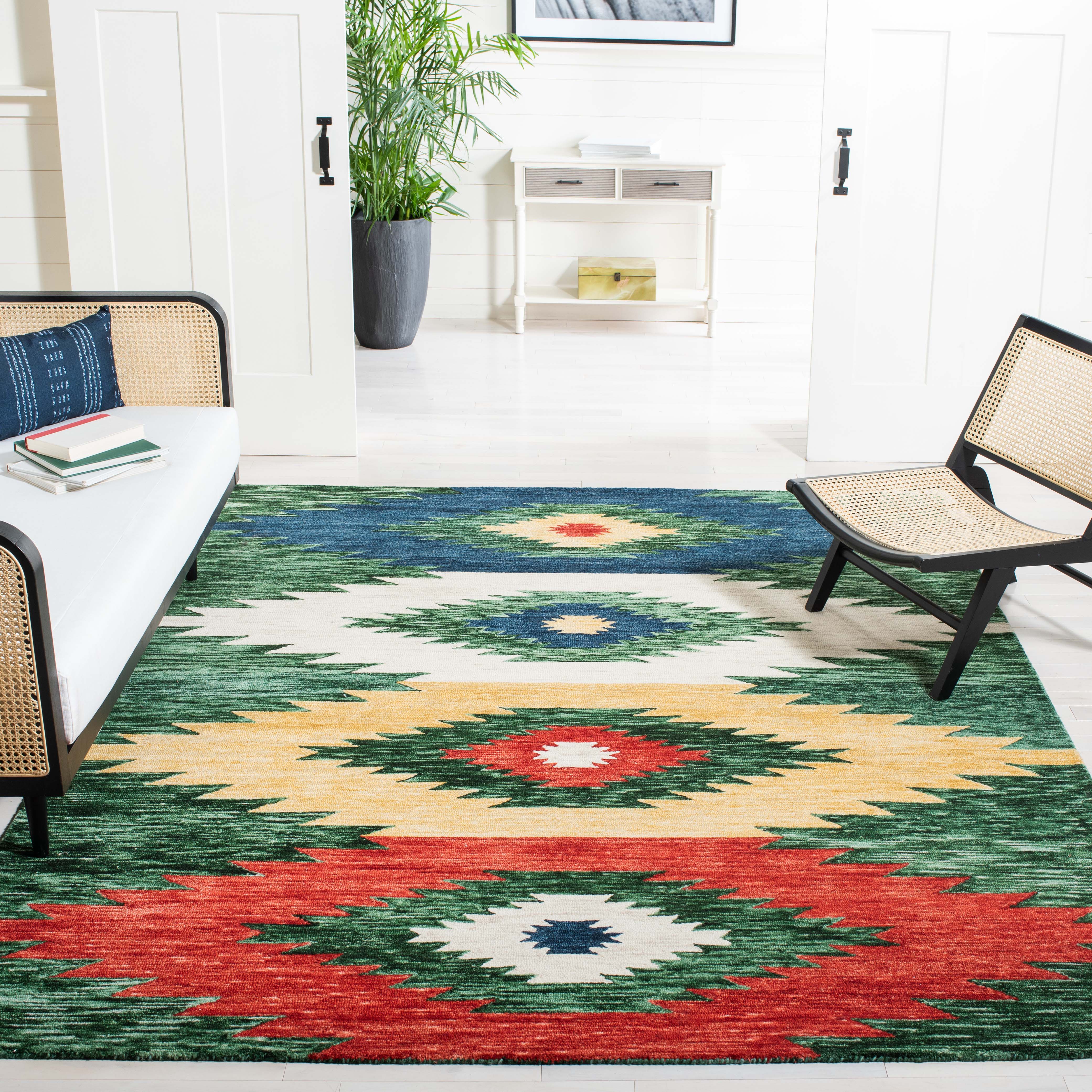 Safavieh Aspen 704 Rug, APN704 - Green / Red