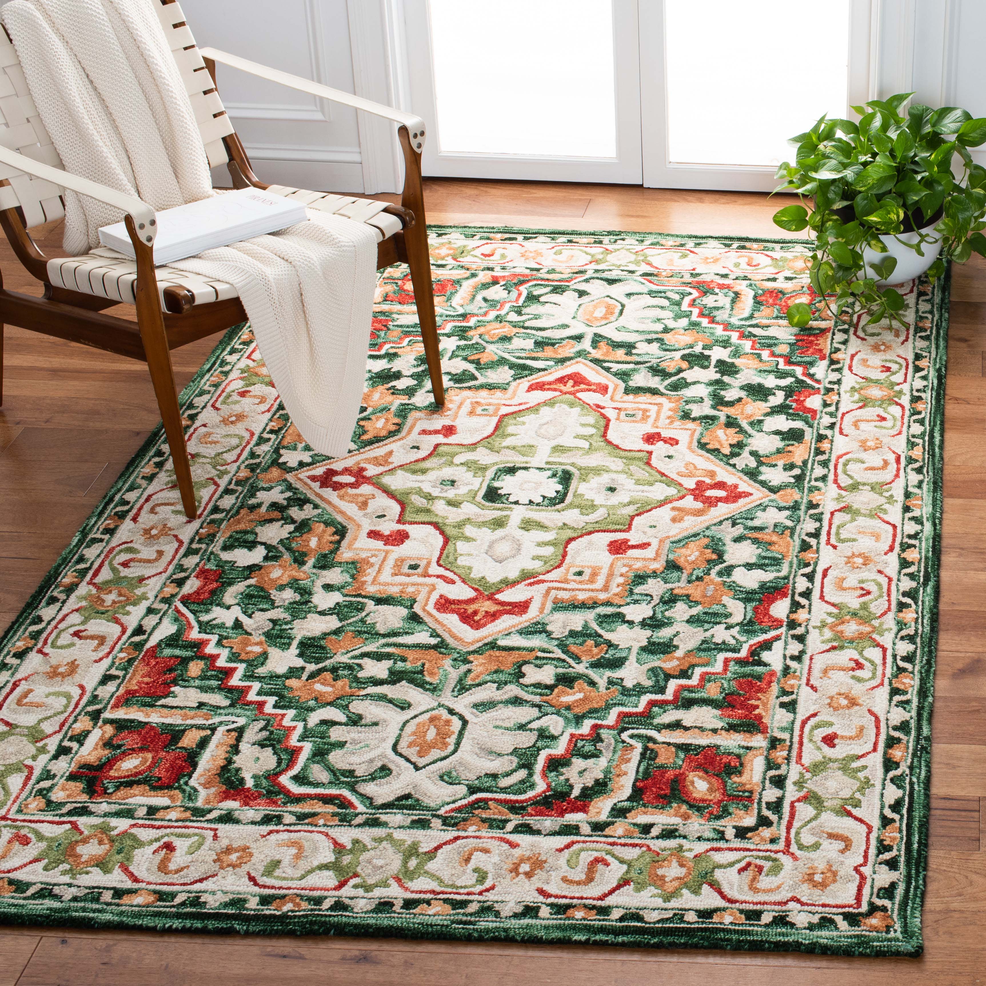 Safavieh Aspen 705 Rug, APN705 - Green / Red