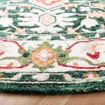 Safavieh Aspen 705 Rug, APN705 - Green / Red