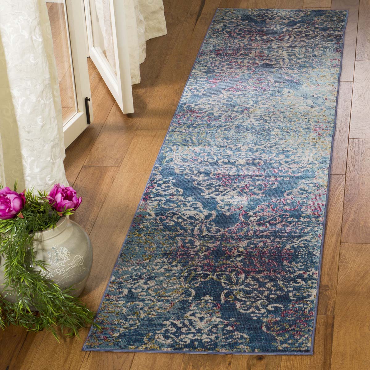 Safavieh Aria 128 Rug, ARA128 - Blue / Multi