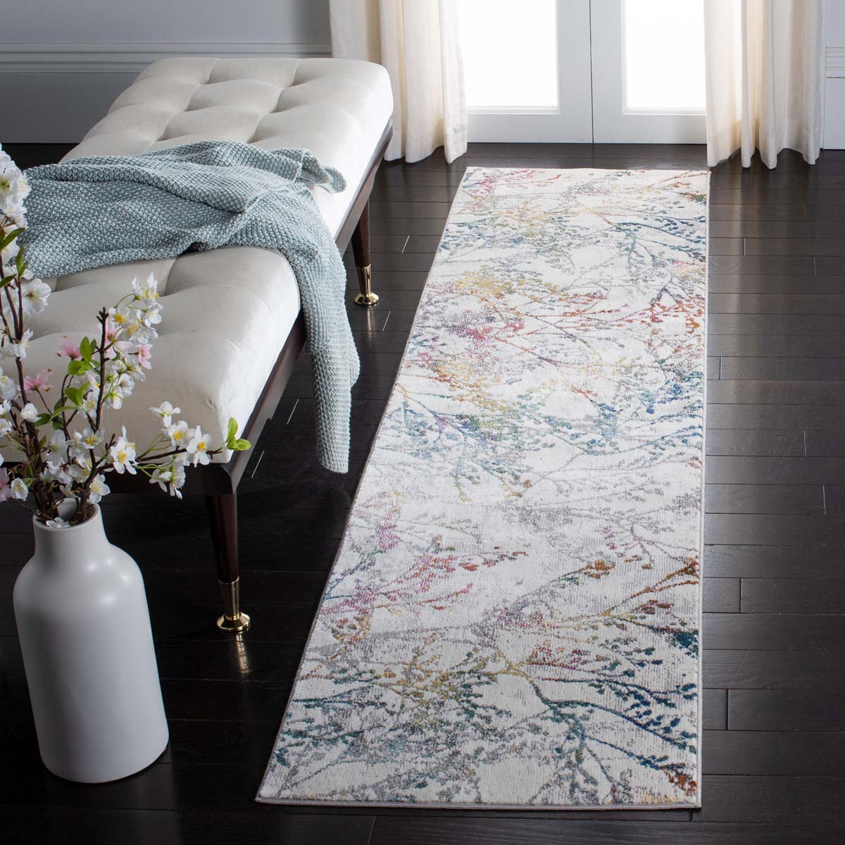 Safavieh Aria 132 Rug, ARA132 - Ivory / Blue