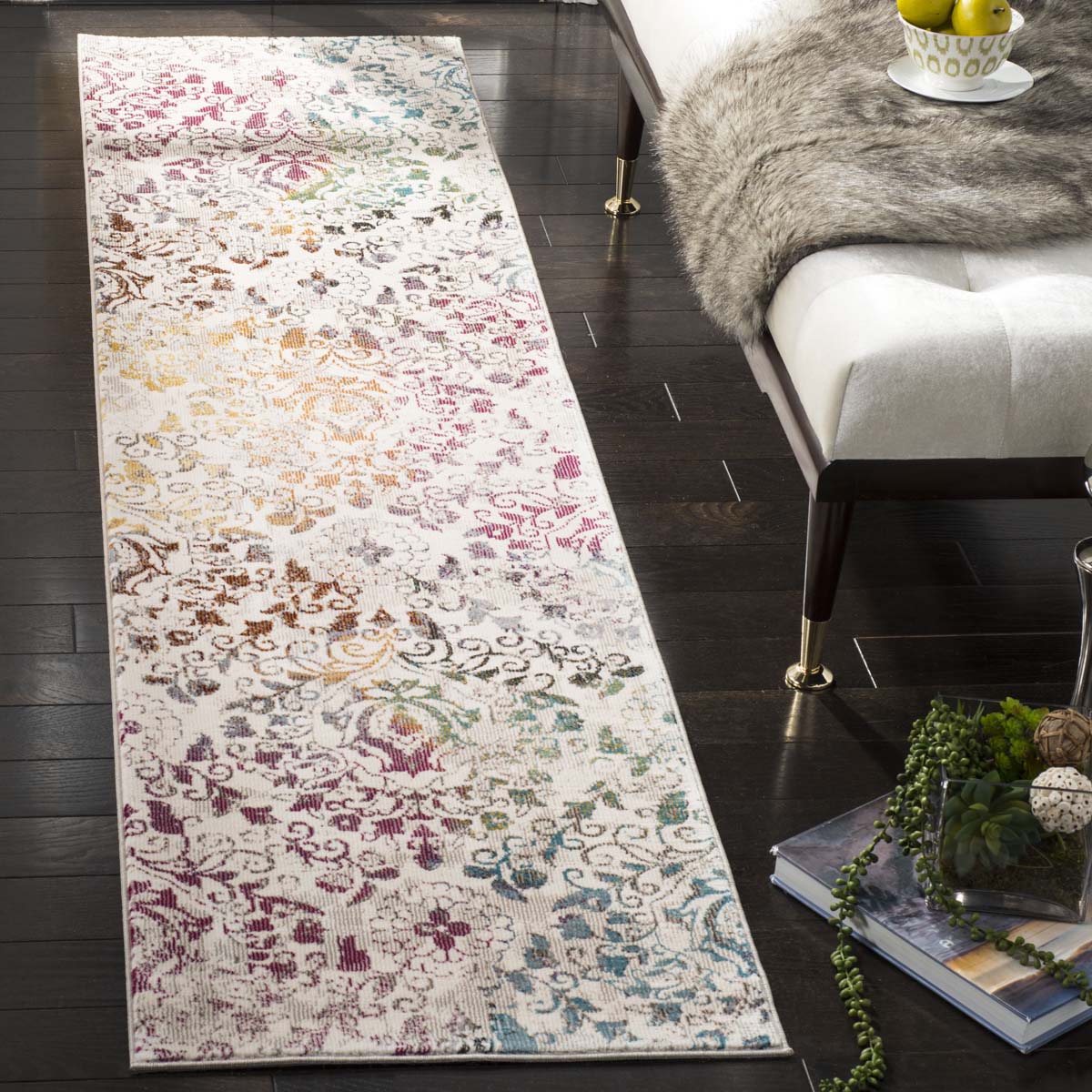 Safavieh Aria 172 Rug, ARA172 - Cream / Multi