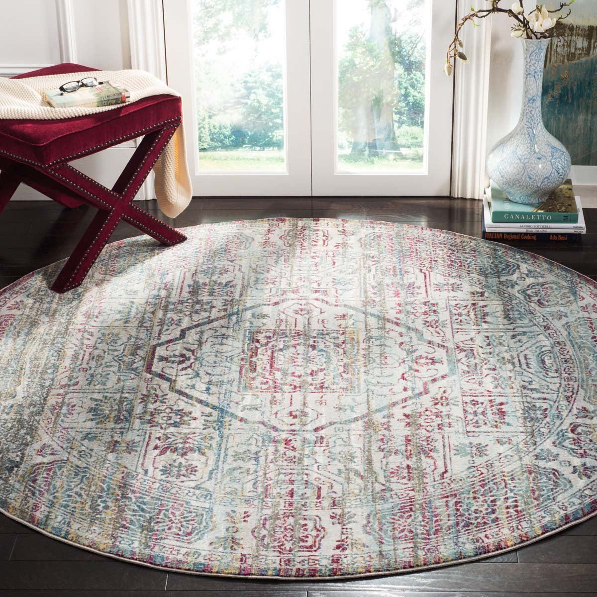 Safavieh Aria 179 Rug, ARA179 - Red / Creme