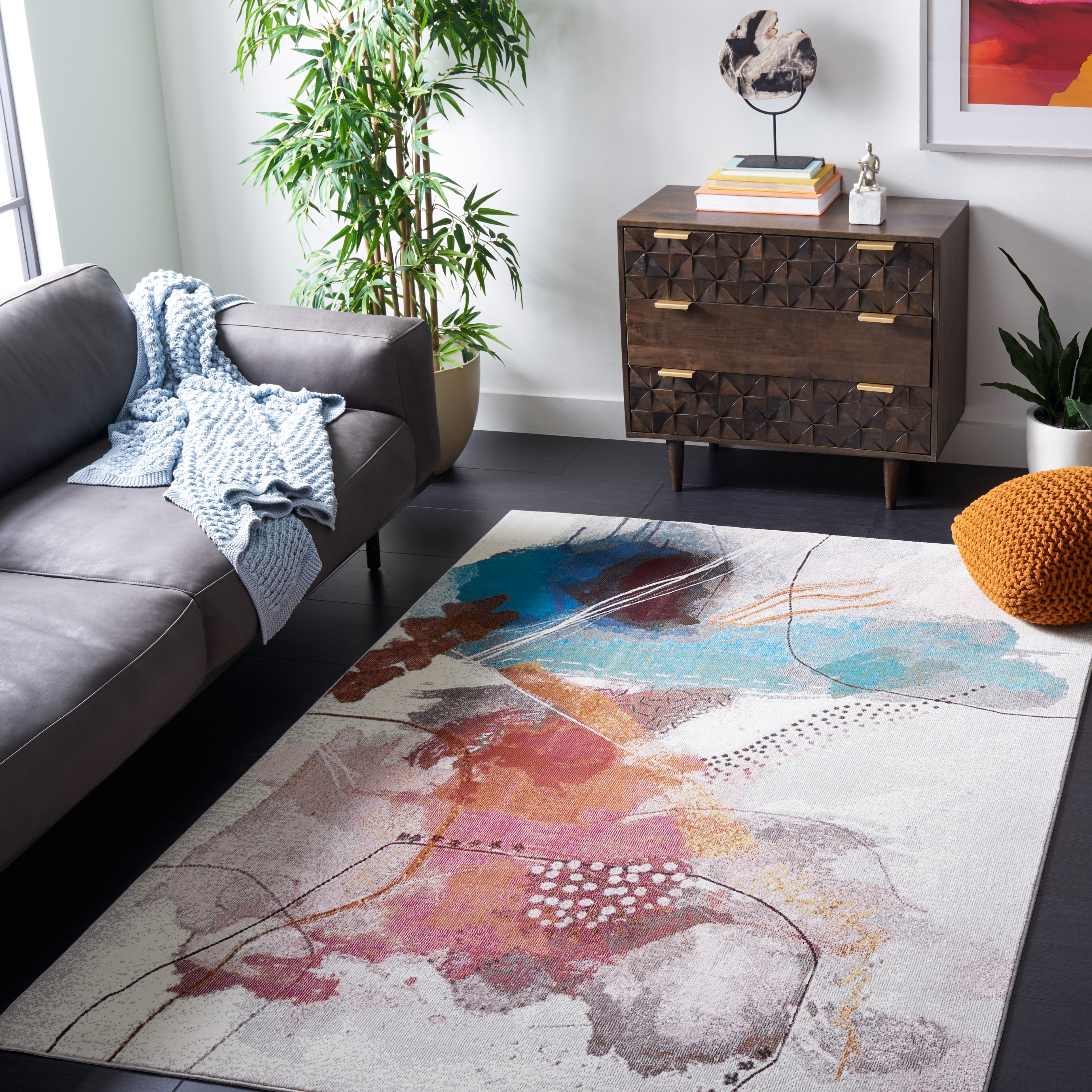 Safavieh Aria 193 Rug, ARA193 - Ivory / Red