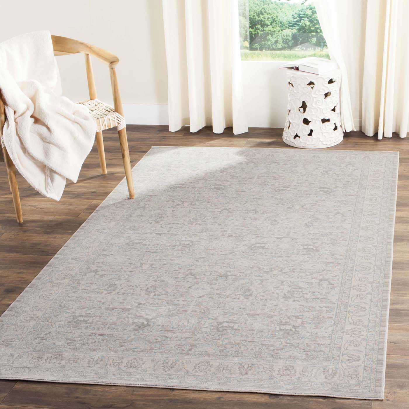 Safavieh Archive 673 Rug, ARC673 - Grey / Light Grey