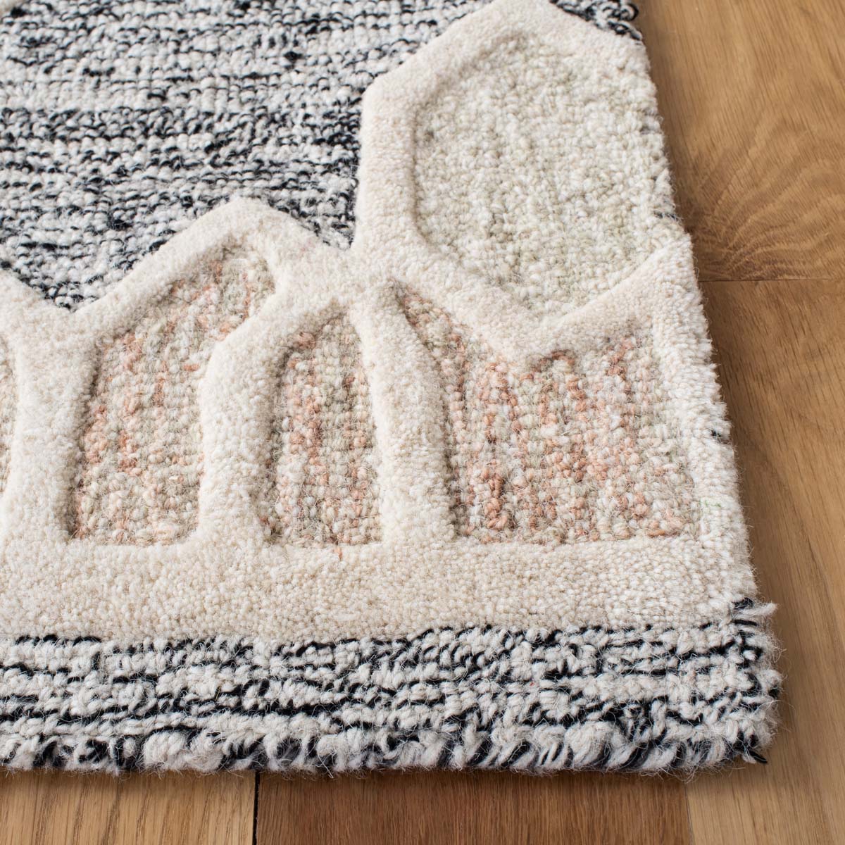 Safavieh Artistry 501 Rug, ARR501 - Ivory / Black