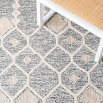 Safavieh Artistry 501 Rug, ARR501 - Ivory / Black