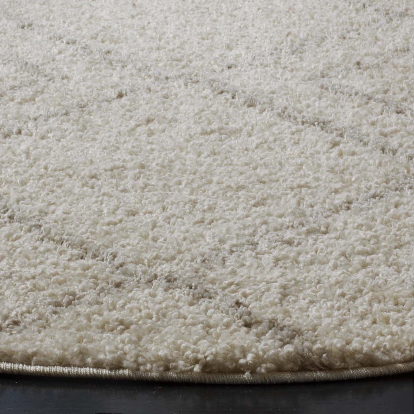 Safavieh Arizona Shag 744 Rug, ASG744 - Ivory / Beige