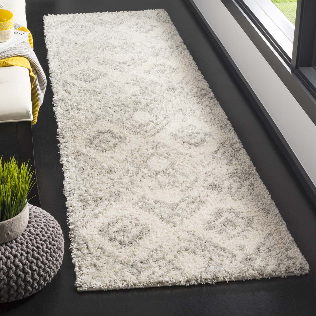 Safavieh Arizona Shag 746 Rug, ASG746 - IVORY / GREY