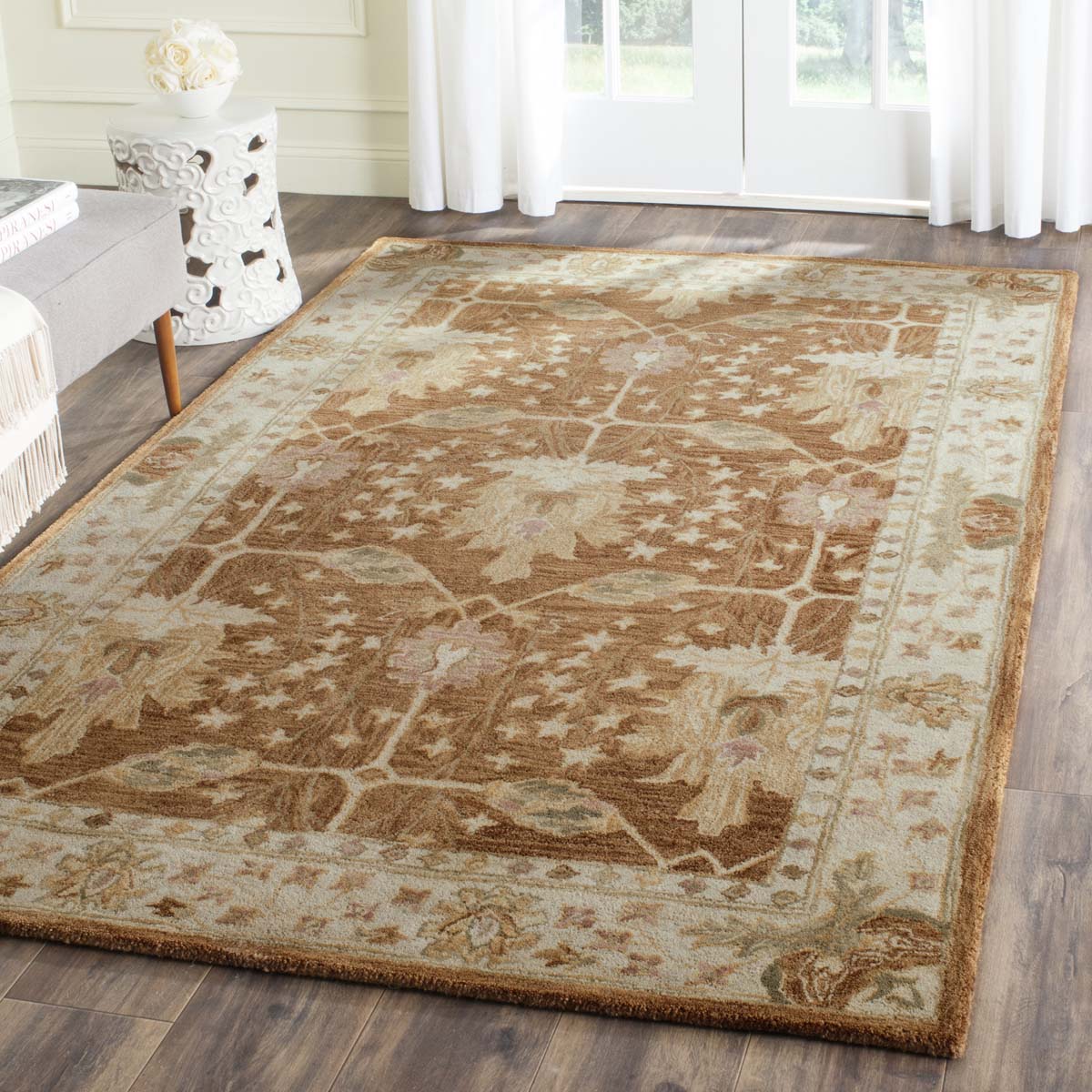 Safavieh Antiquity 40B Rug, AT840B - Brown / Beige