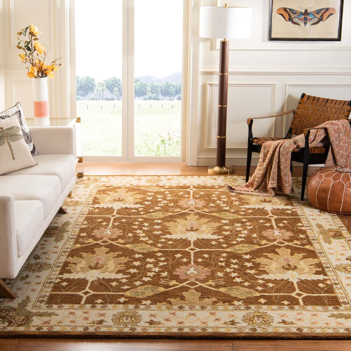 Safavieh Antiquity 40B Rug, AT840B - Brown / Beige