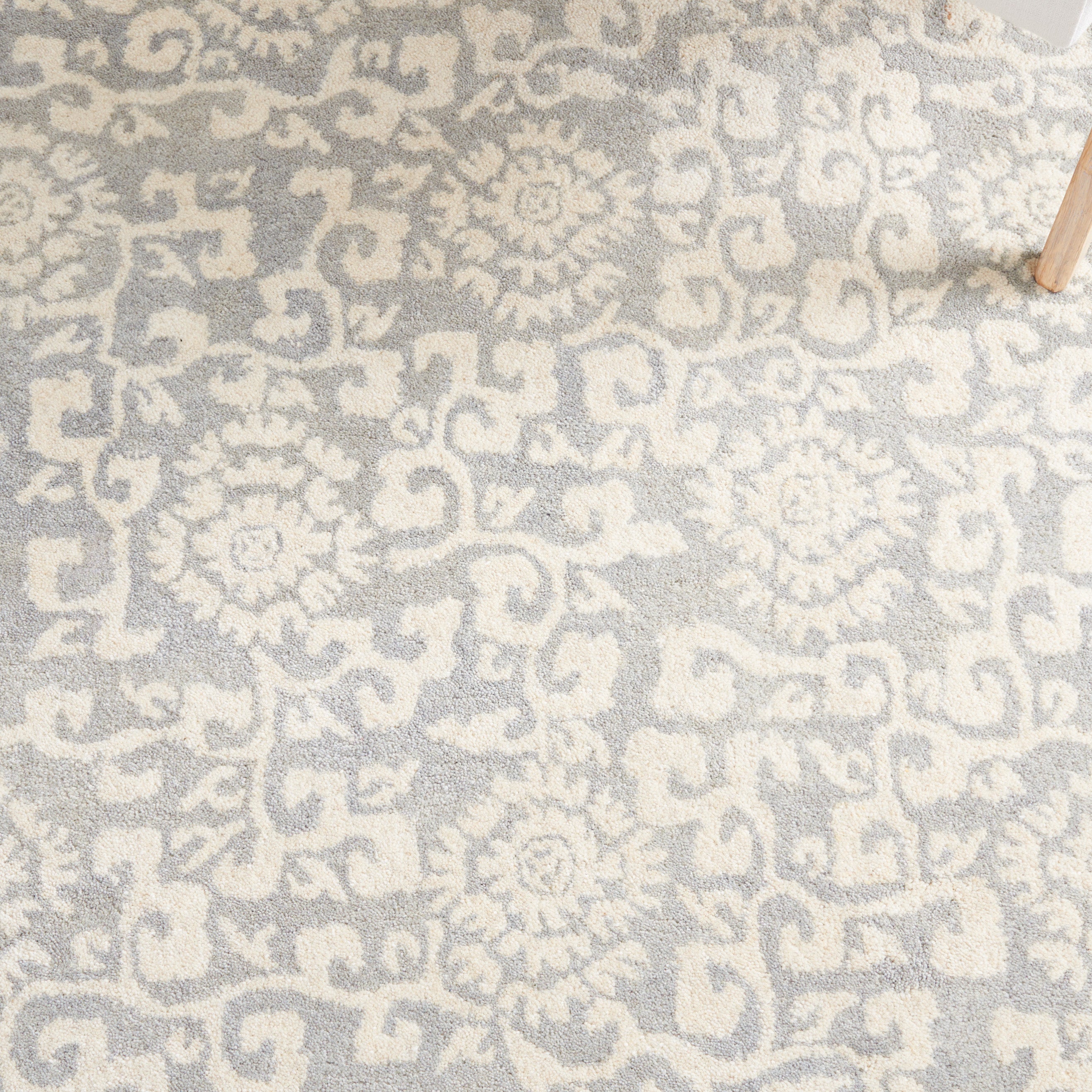 Safavieh Antiquity 60 Rug, AT860 - Grey / Ivory