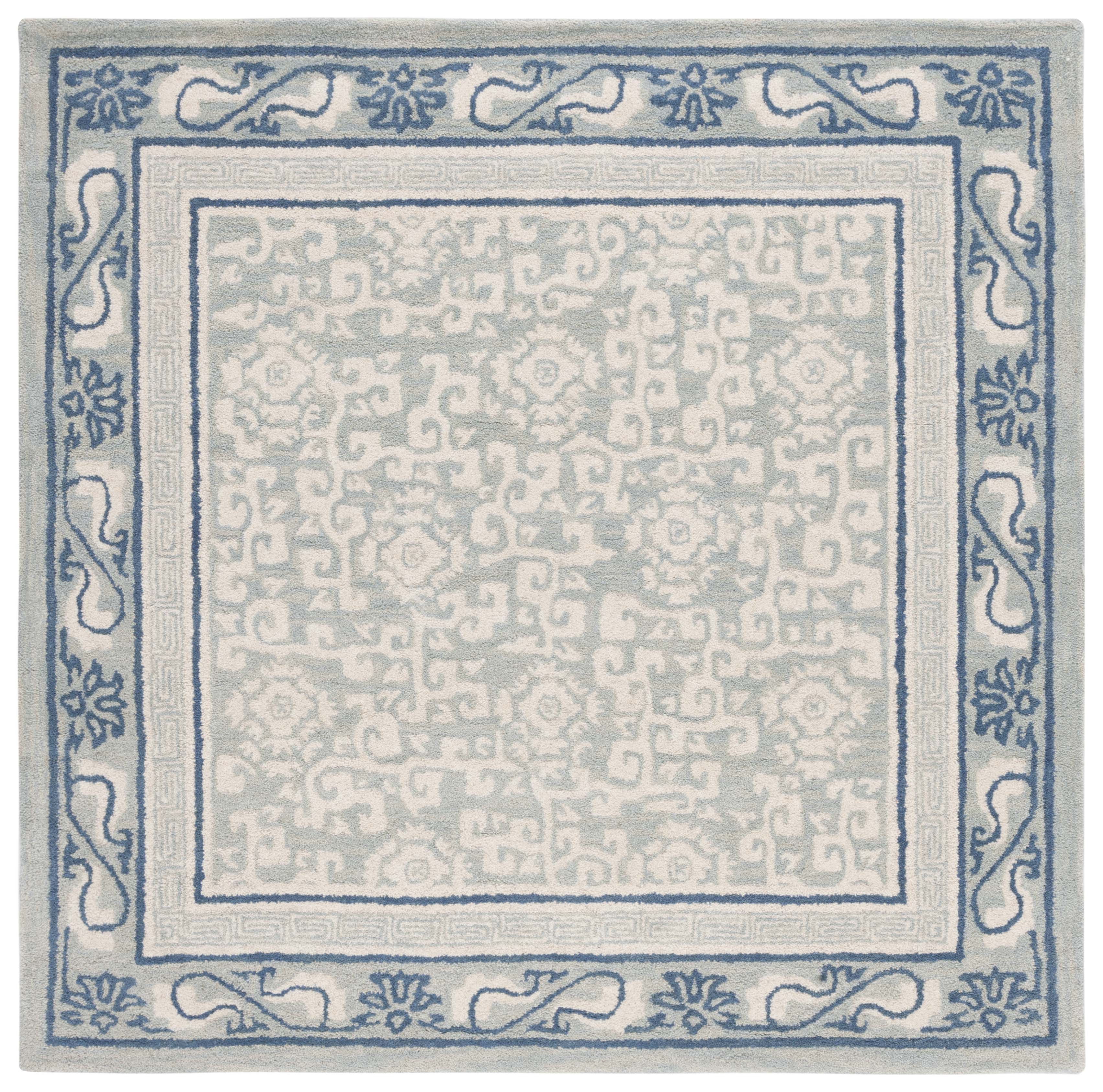Safavieh Antiquity 60 Rug, AT860 - Light Blue / Ivory