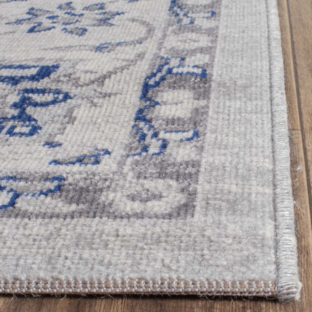 Safavieh Artisan 328 Rug, ATN328 - Silver / Ivory