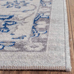 Safavieh Artisan 328 Rug, ATN328 - Silver / Ivory