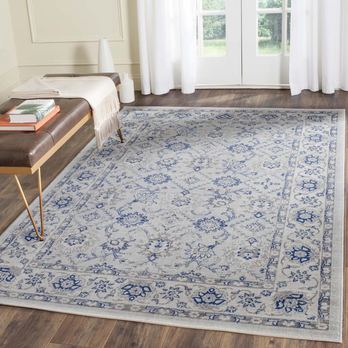 Safavieh Artisan 328 Rug, ATN328 - Silver / Ivory