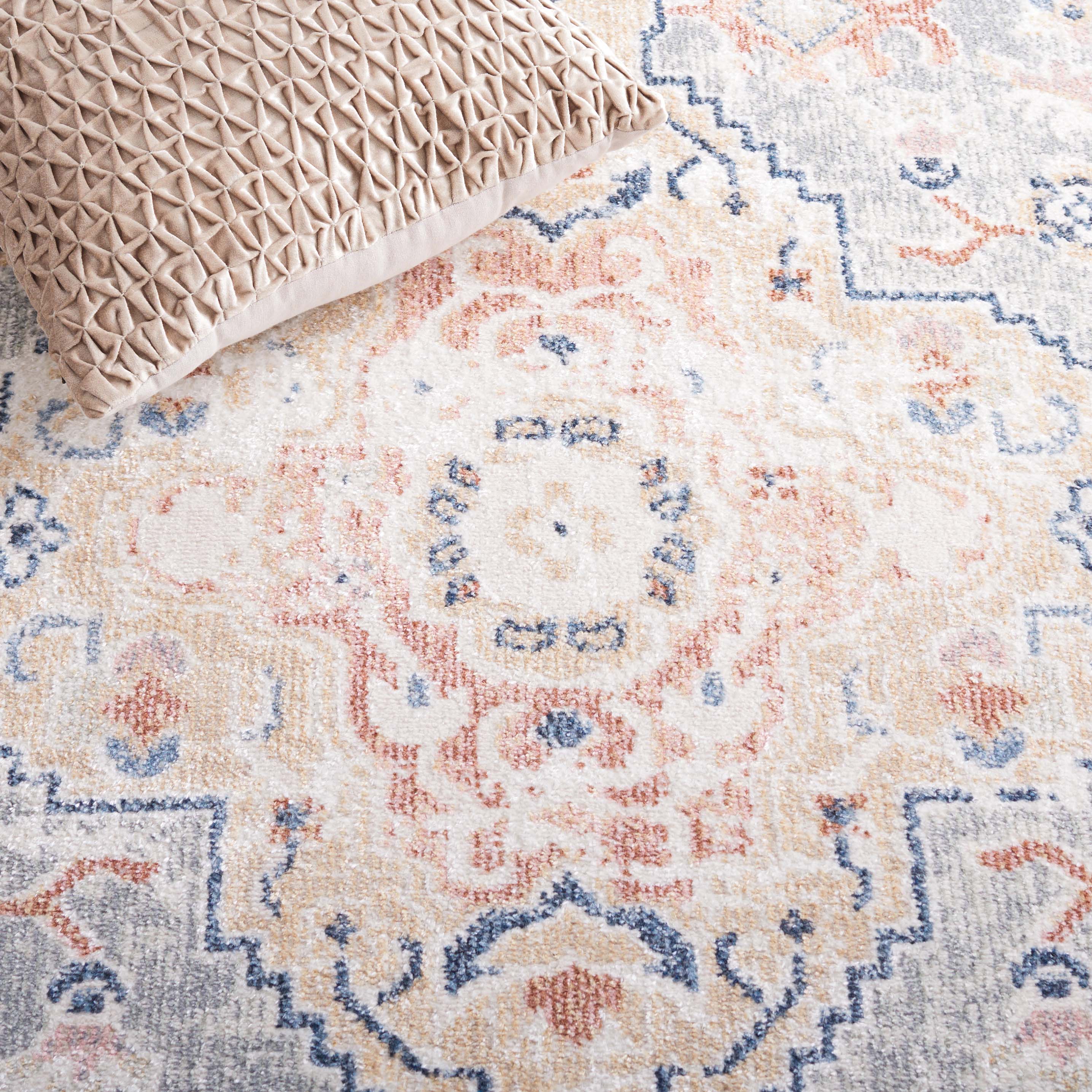 Safavieh Bayside 134 Rug, BAY134 - Sage / Gold