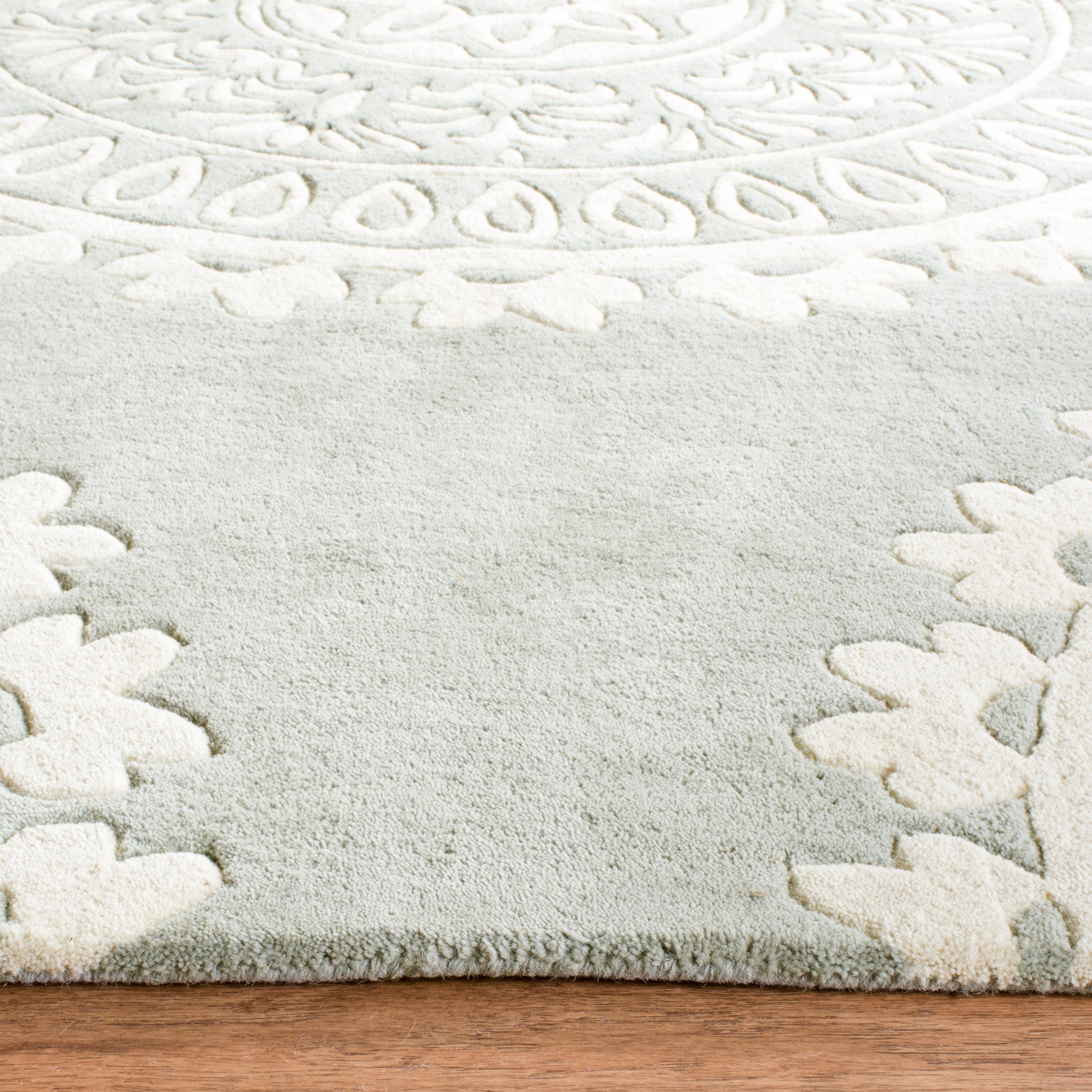 Safavieh Bella 122 Rug, BEL122 - Grey / Ivory