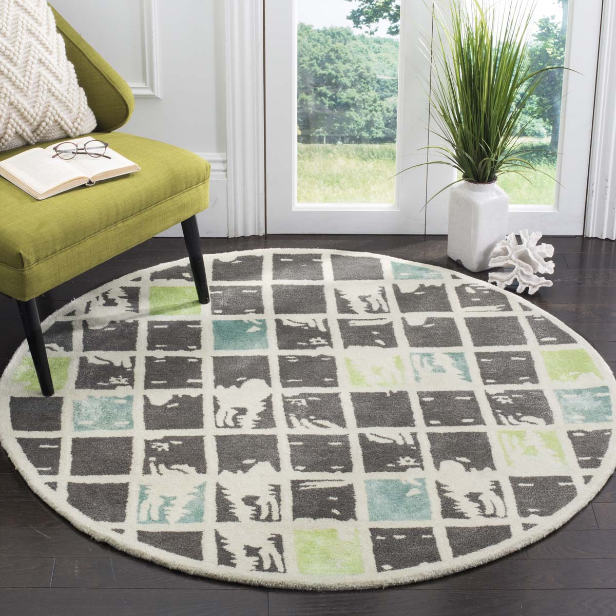 Safavieh Bella 130 Rug, BEL130 - Grey / Ivory