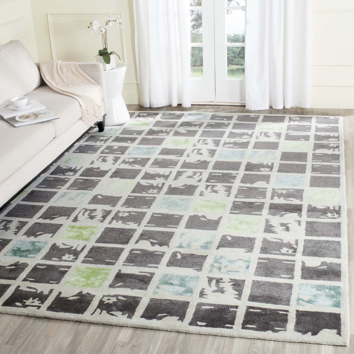 Safavieh Bella 130 Rug, BEL130 - Grey / Ivory