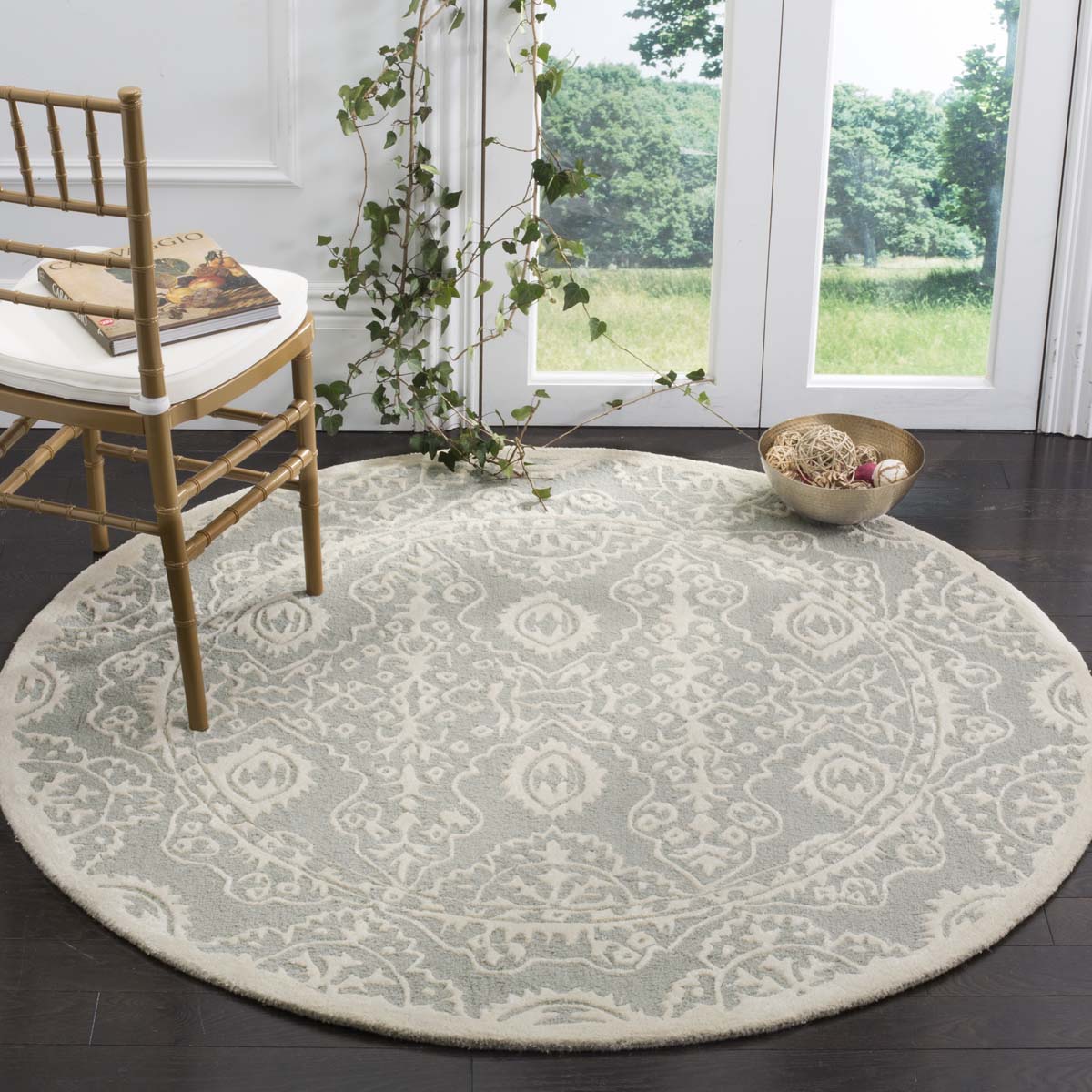 Safavieh Bella 134 Rug, BEL134 - Grey / Ivory