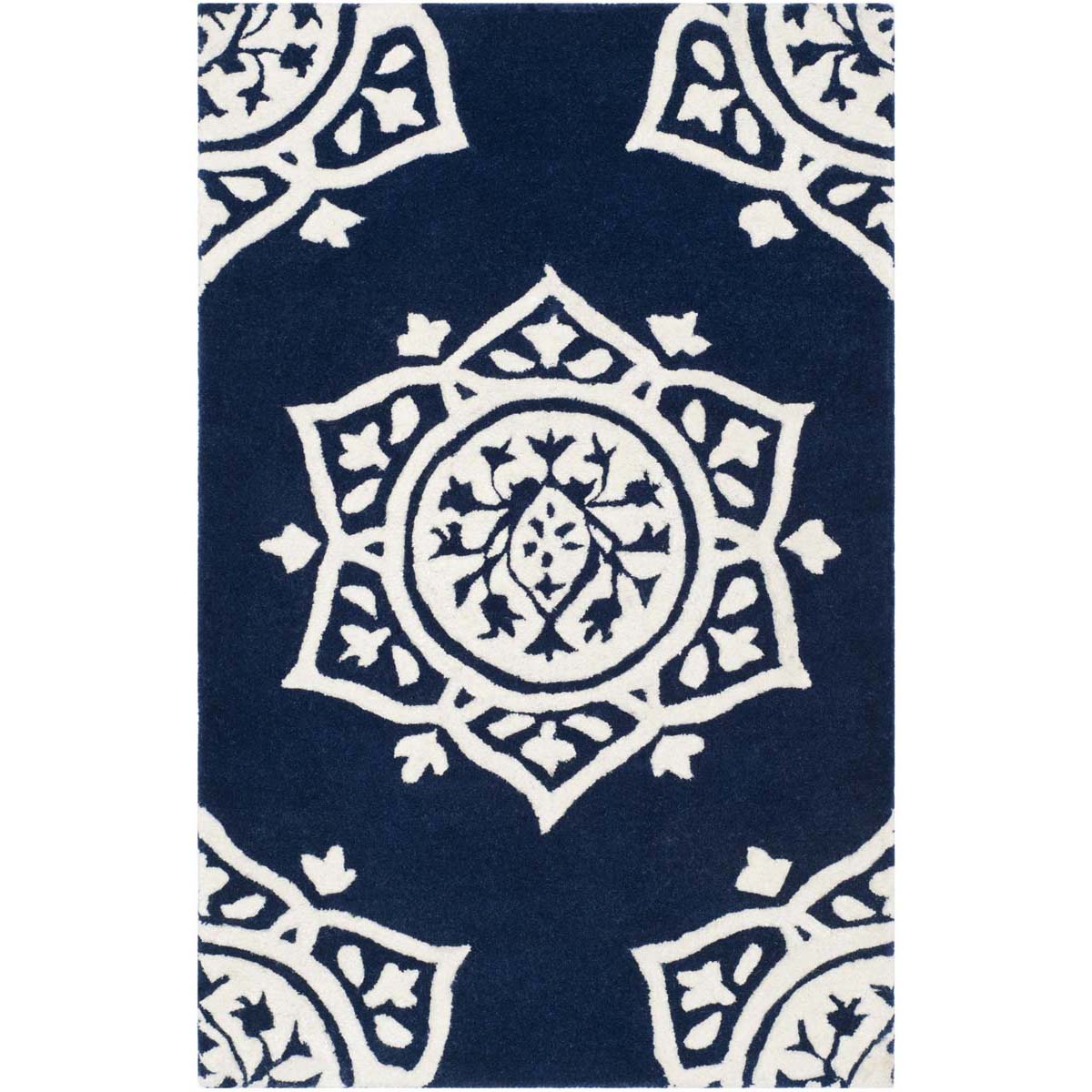 Safavieh Bella 136 Rug, BEL136 - Navy / Ivory