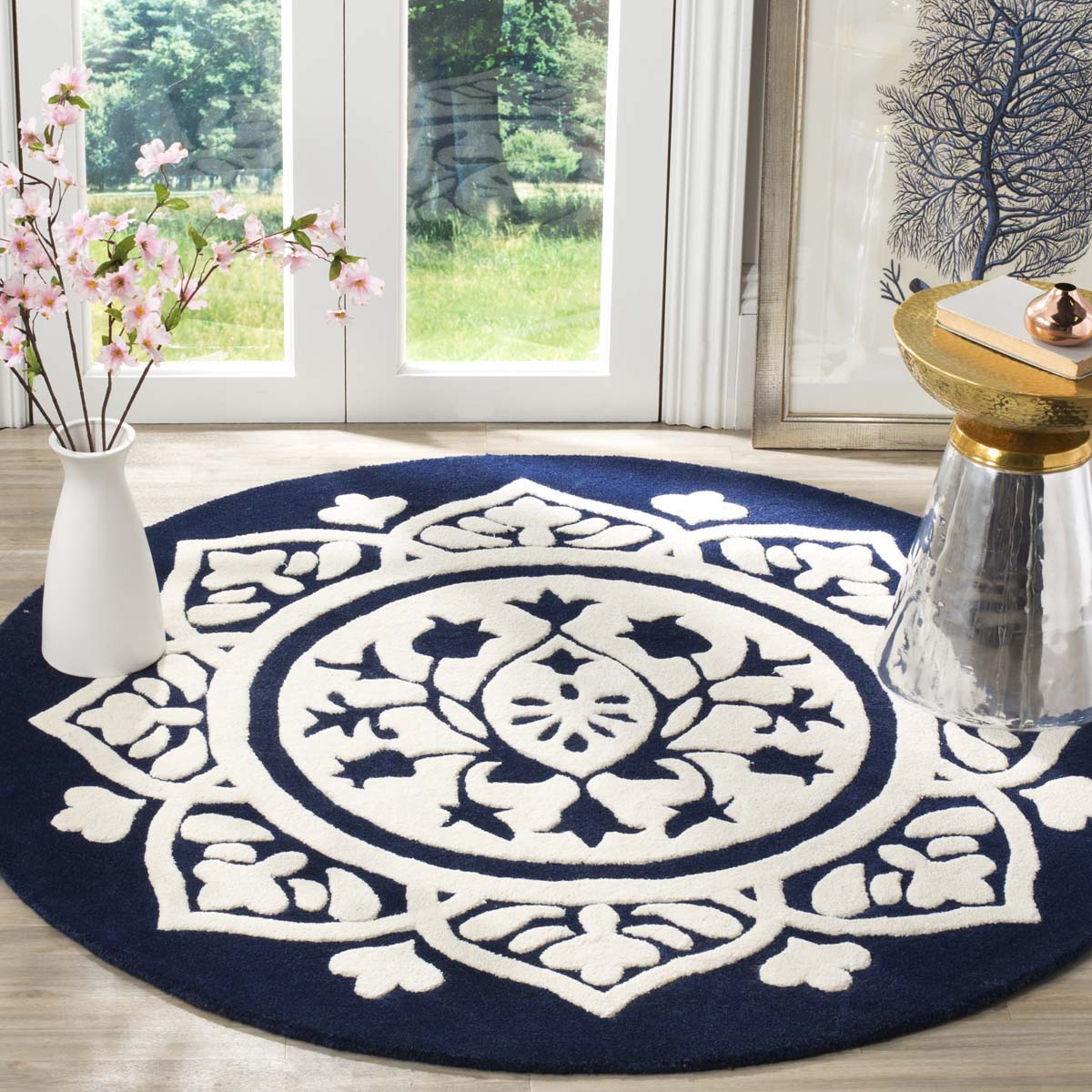 Safavieh Bella 136 Rug, BEL136 - Navy / Ivory